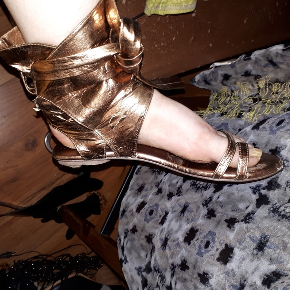 Bronze tone gladiator sandals - Picture 4 of 7